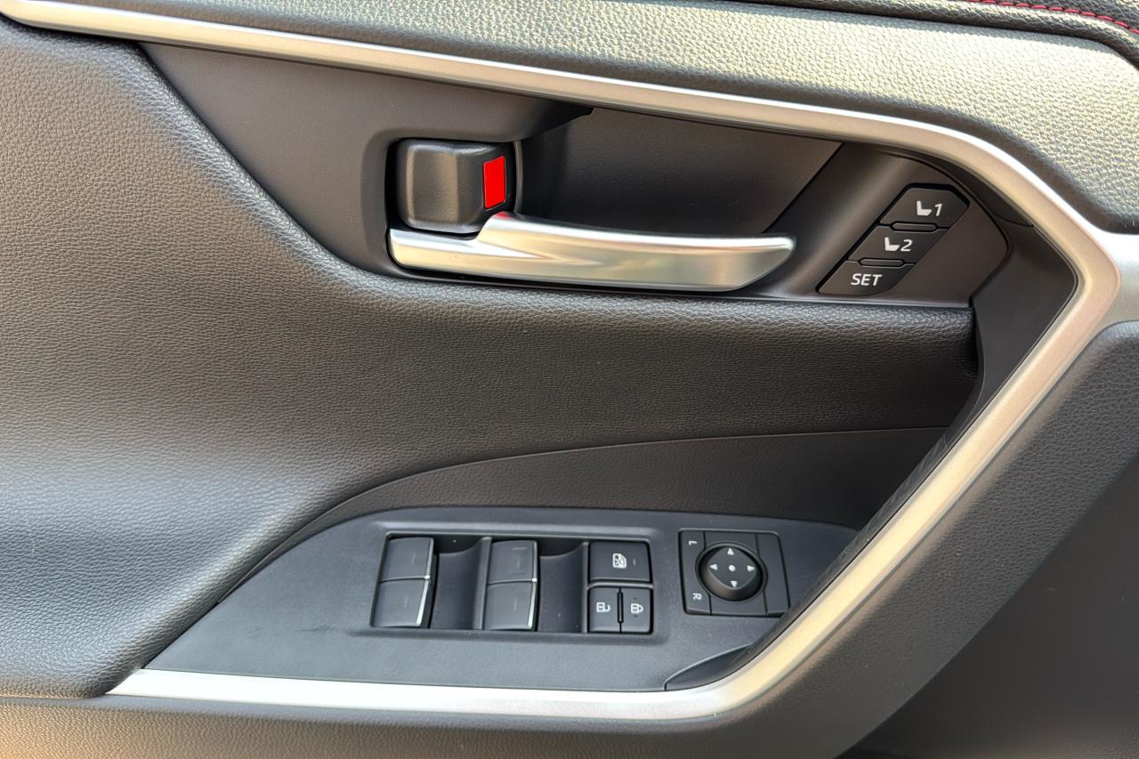 2025 Toyota RAV4 Plug-In Hybrid XSE TECH Photo