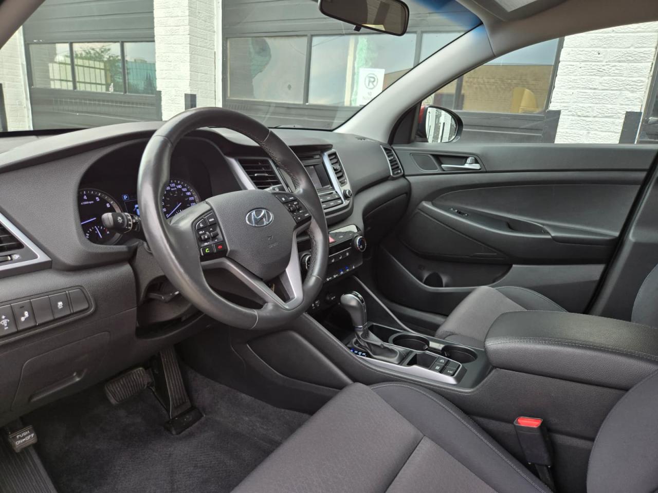 2017 Hyundai Tucson AWD - ONE OWNER|CAMERA|BLINDSPOT|HEATED SEAT - Photo #7