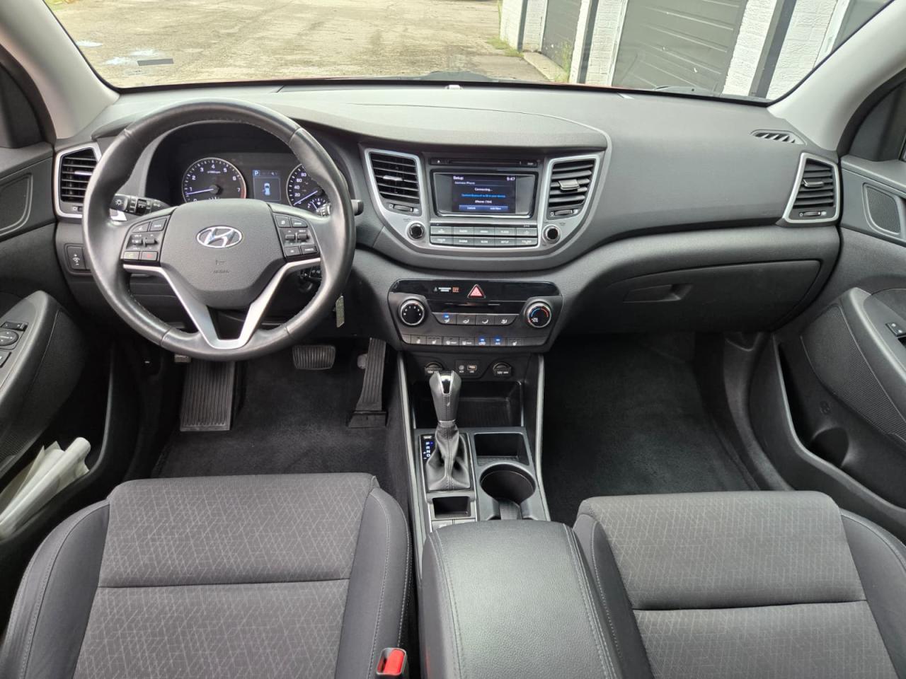 2017 Hyundai Tucson AWD - ONE OWNER|CAMERA|BLINDSPOT|HEATED SEAT - Photo #10