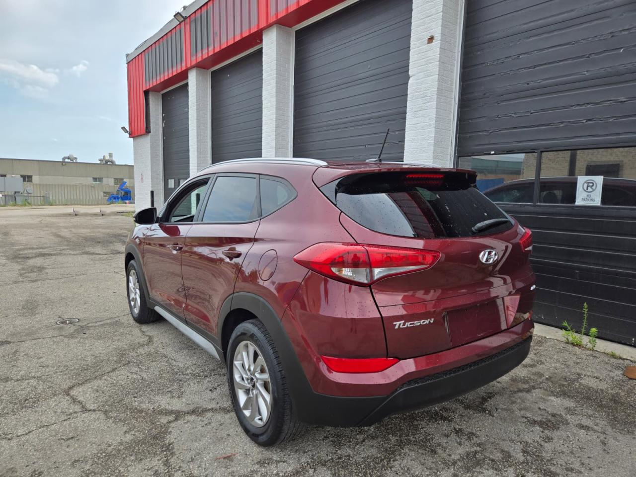 2017 Hyundai Tucson AWD - ONE OWNER|CAMERA|BLINDSPOT|HEATED SEAT - Photo #4