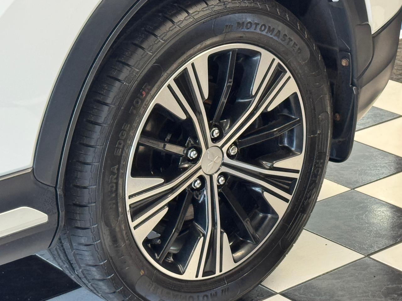 2019 Mitsubishi Eclipse Cross GT AWD+Adaptive Cruise+Leather+Roof+CLEAN CARFAX - Photo #54