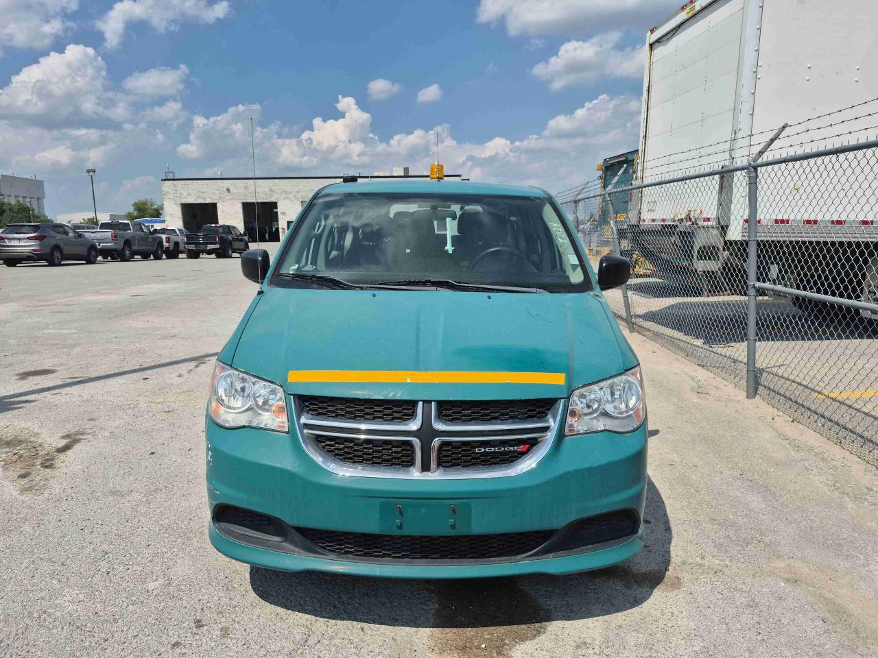 2016 Dodge Grand Caravan SE - Photo #2