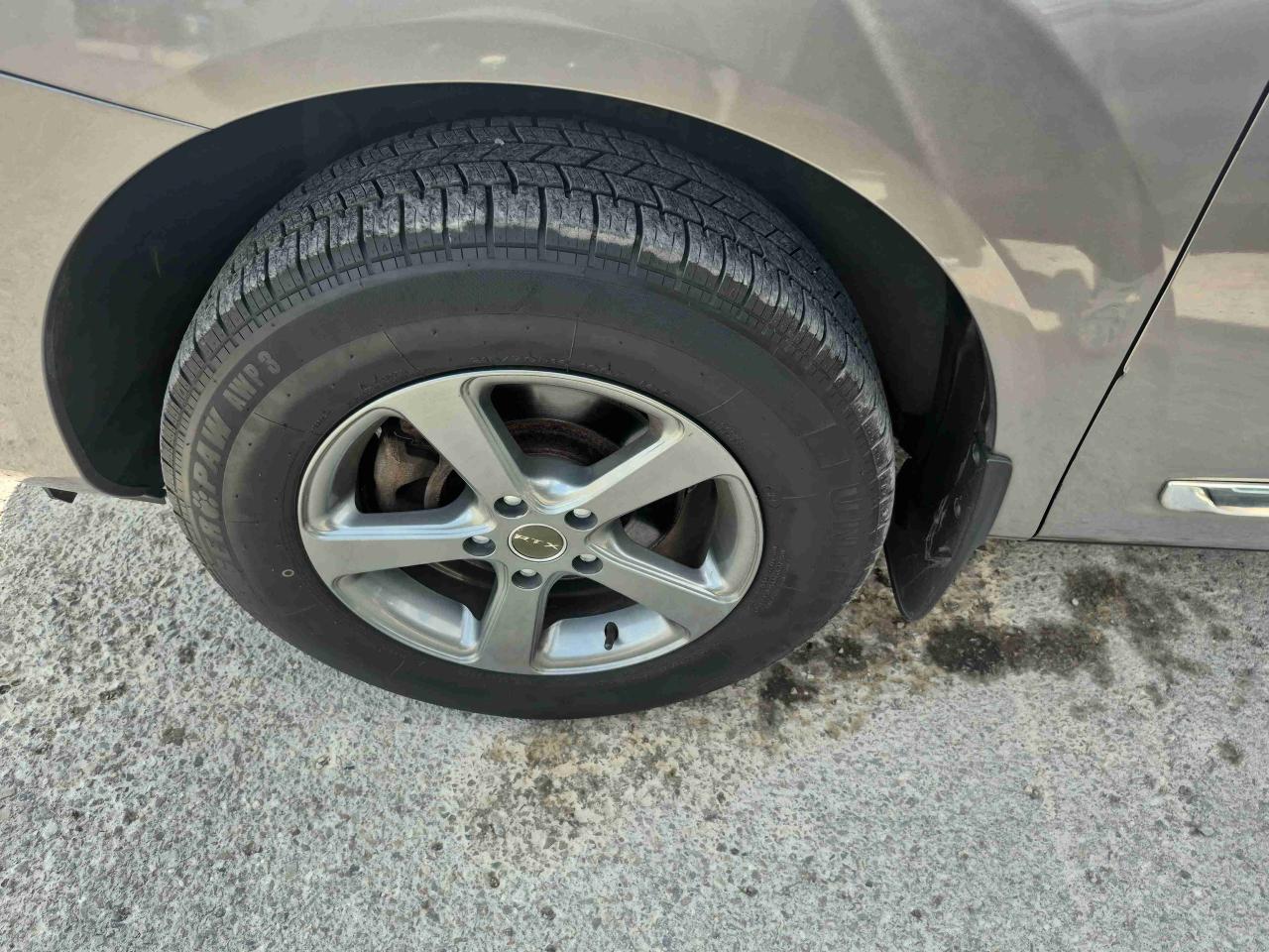 2013 Nissan Rogue  - Photo #17
