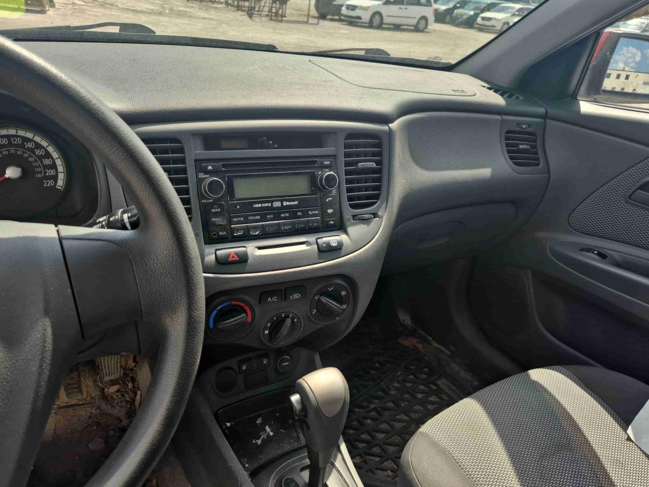2009 Kia Rio  - Photo #10