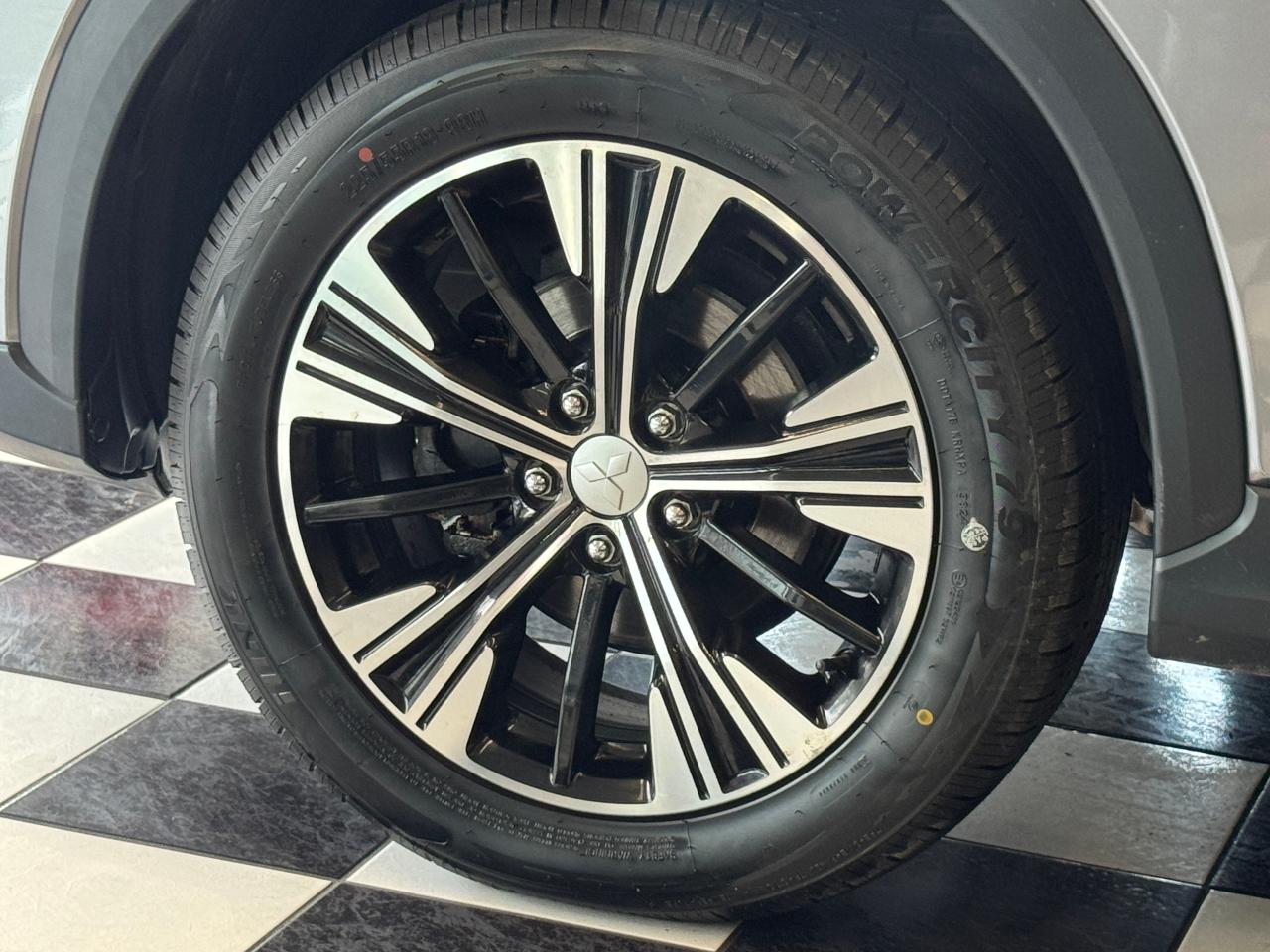 2018 Mitsubishi Eclipse Cross GT+New Tires+Brakes+Adaptive Cruise+Leather+Roof Photo53