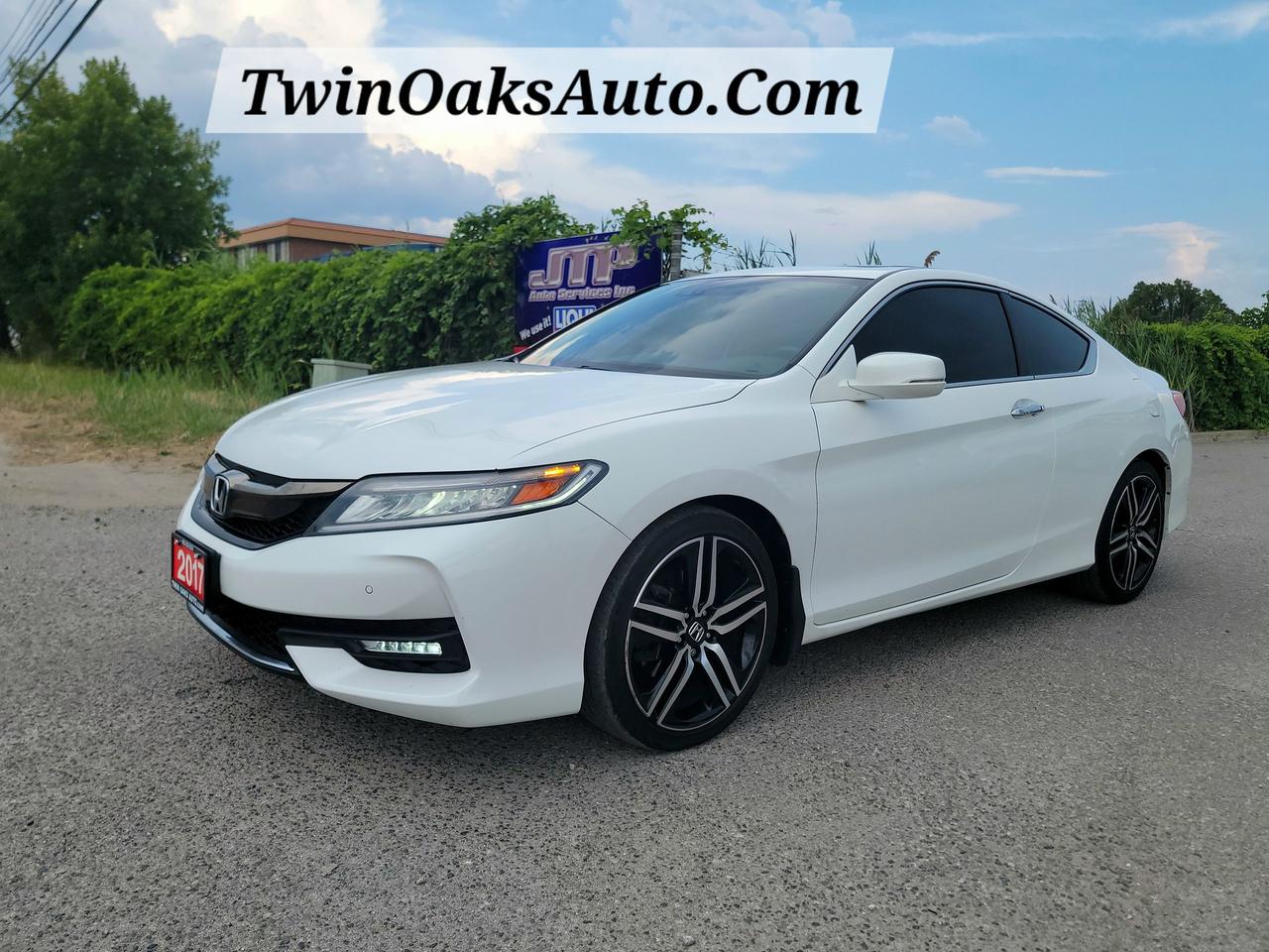 2017 Honda Accord Touring - Photo #1