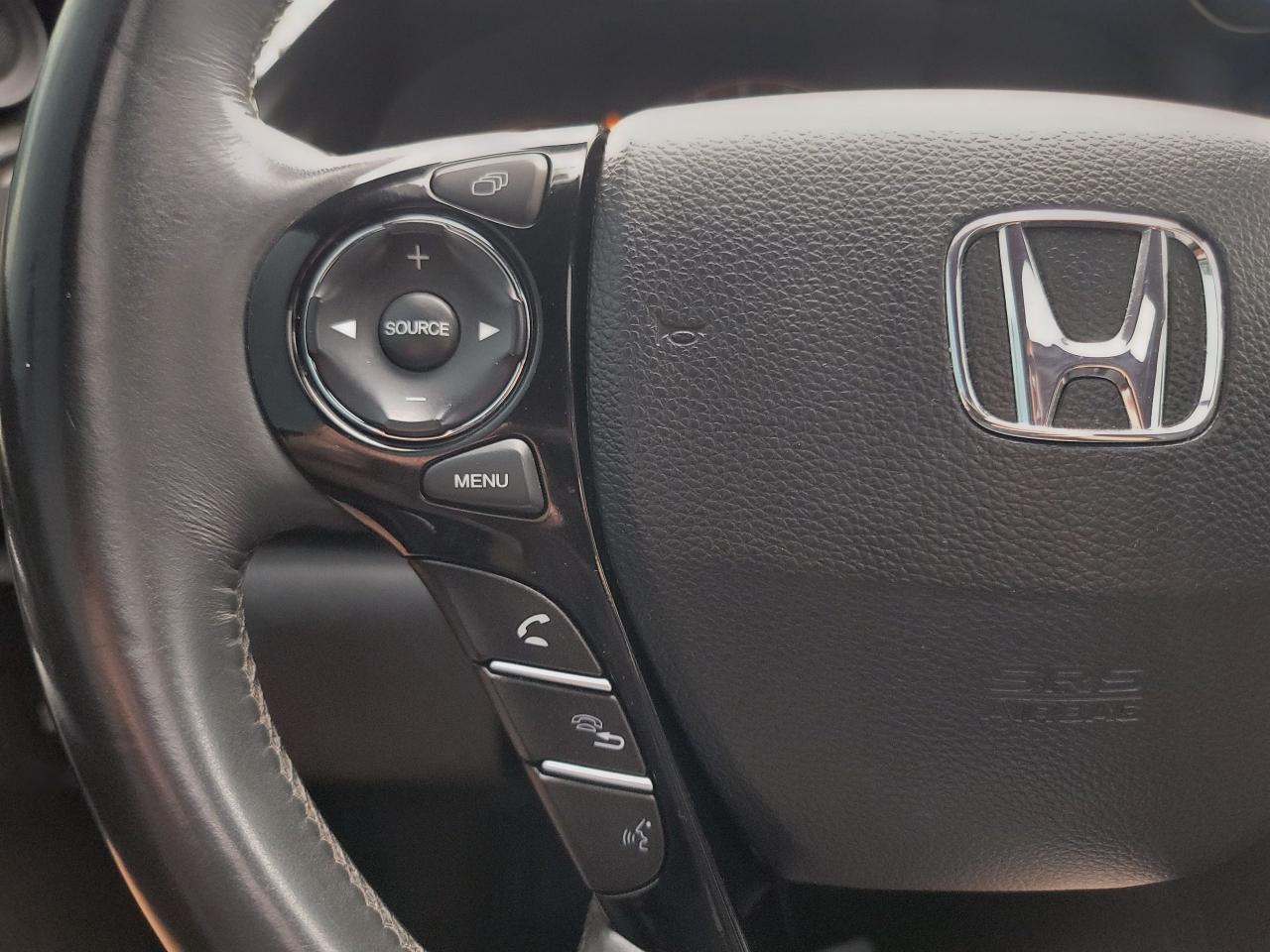 2017 Honda Accord Touring - Photo #17