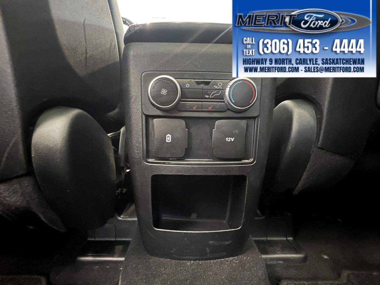 2020 Ford Explorer XLT Pre-Winter Clearance Sale Photo5
