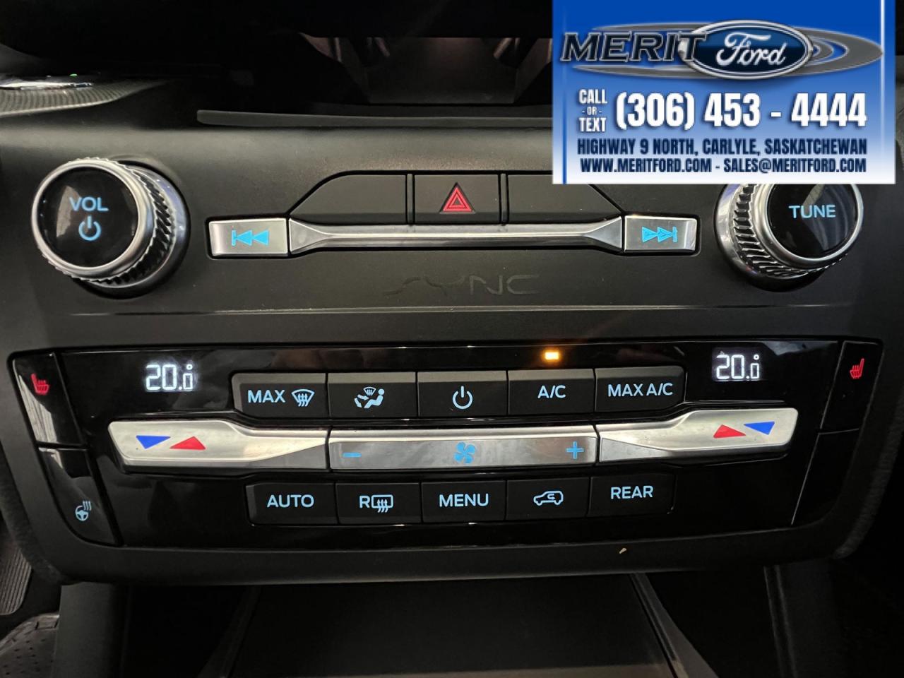 2020 Ford Explorer XLT Pre-Winter Clearance Sale Photo5