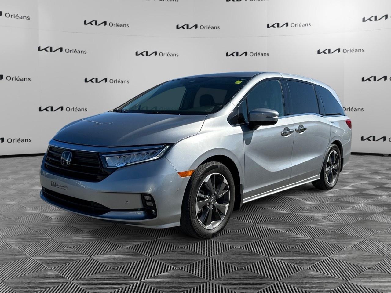 Used 2022 Honda Odyssey Touring Auto for sale in Orleans, ON