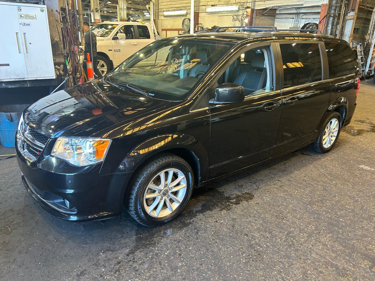 Used 2019 Dodge Grand Caravan SXT Premium Plus for sale in Burnaby, BC