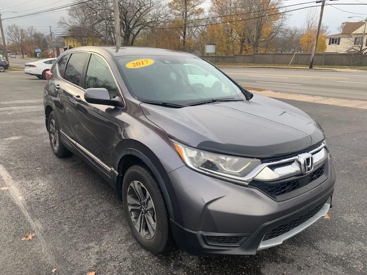 2017 Honda CR-V LX Photo3