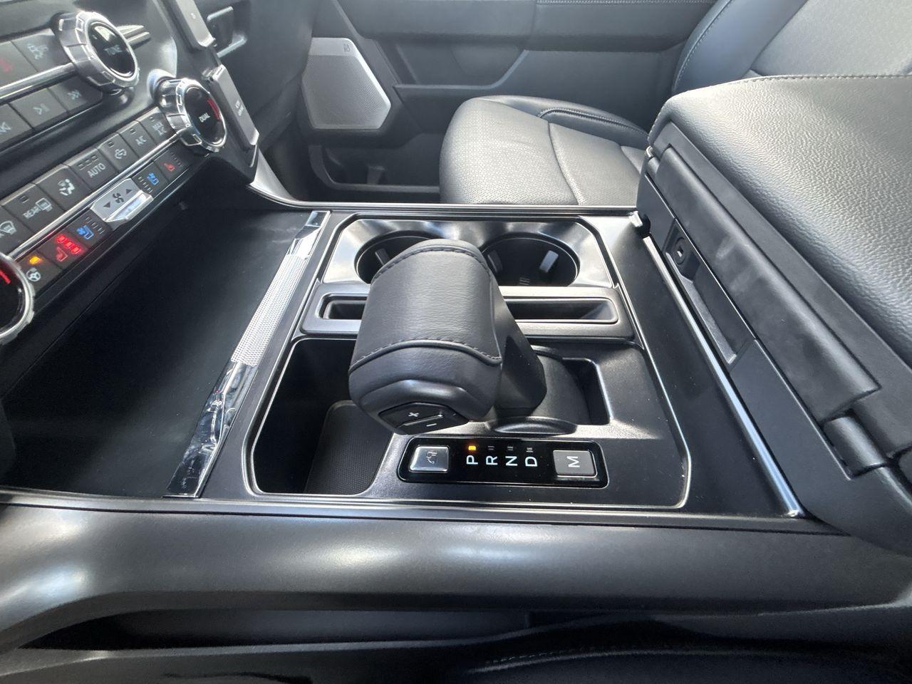 2025 Ford F-150 Lariat 4WD SuperCrew 6.5' Box Photo5