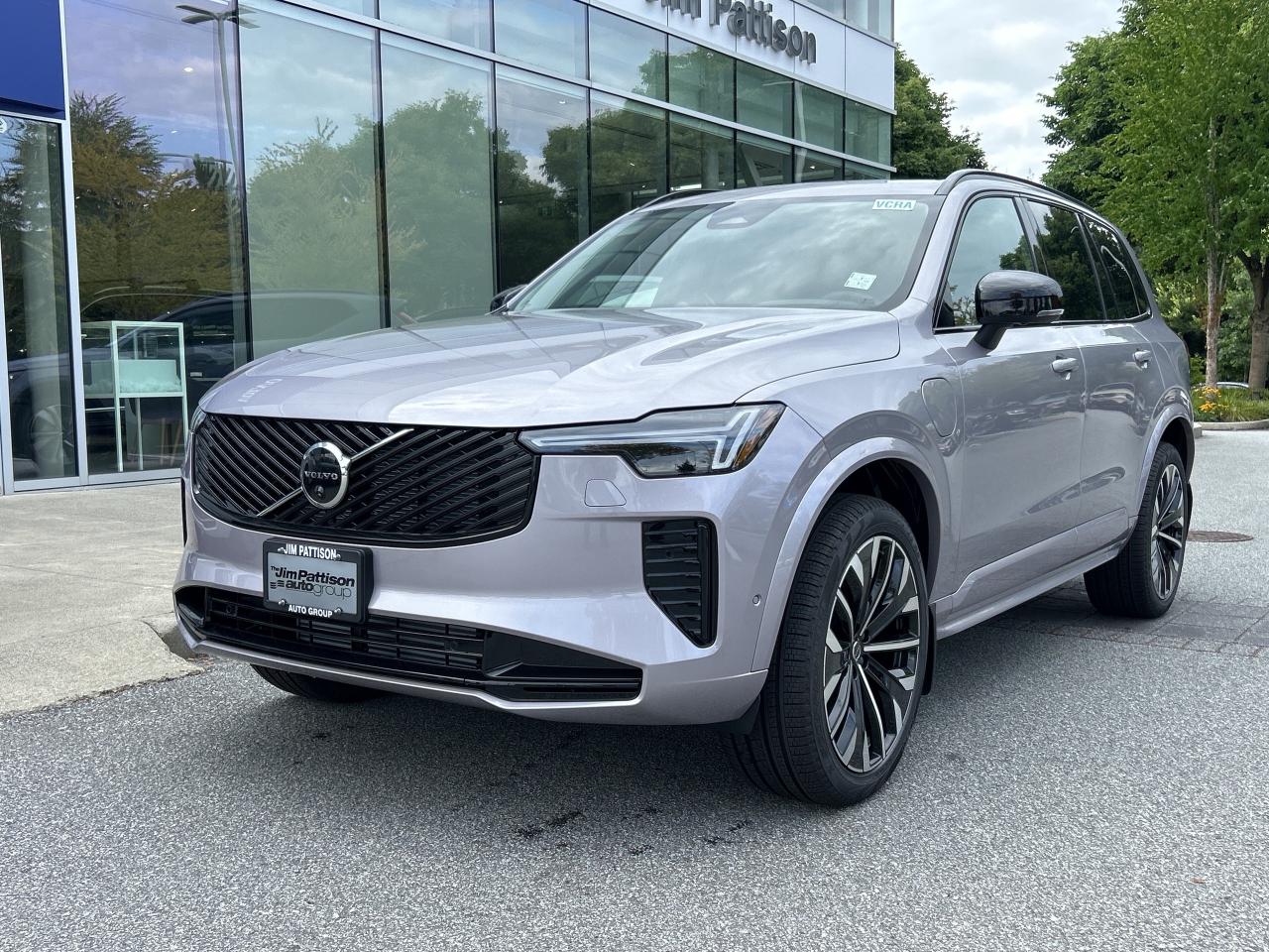 New 2026 Volvo XC90 Plug-In Hybrid T8 AWD Ultra Dark Theme 7-Seater for sale in Surrey, BC