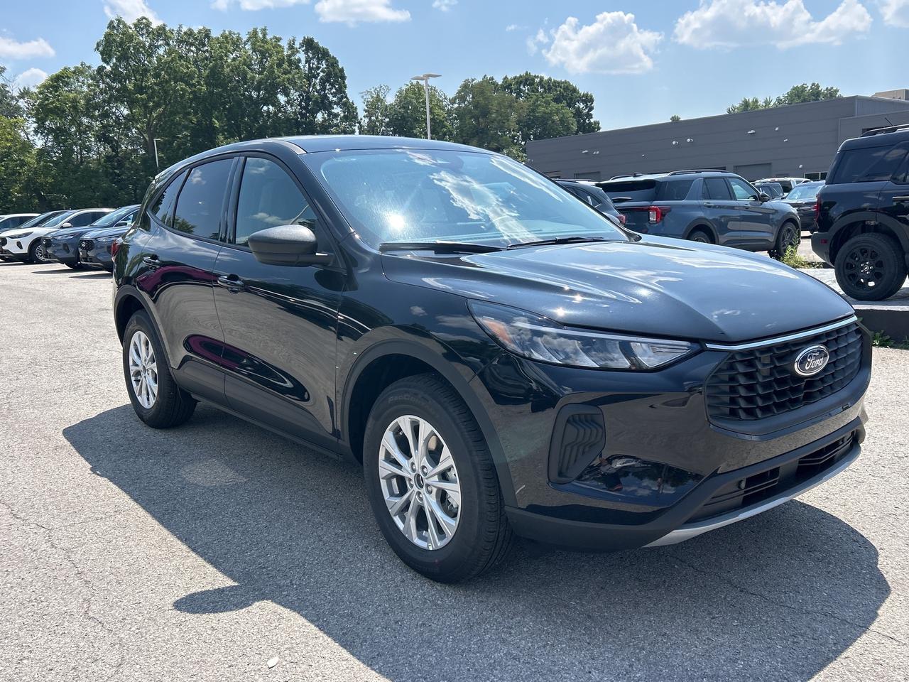 2025 Ford Escape Active  - Power Liftgate - Tech Package Photo2