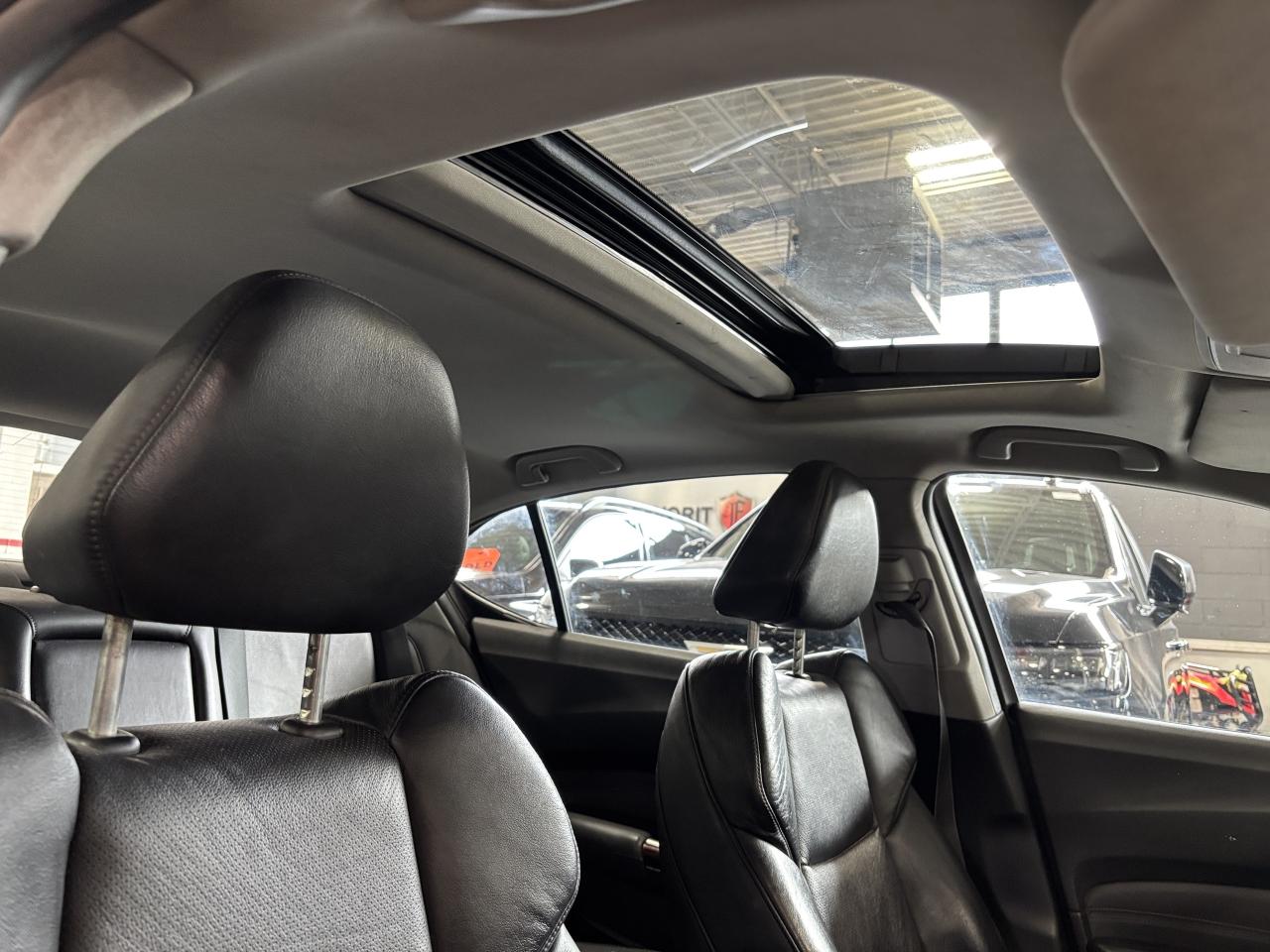 2015 Acura TLX Tech|NAV|ELSAUDIO|SUNROOF|LEATHER|WOOD|SAFETYTECH| - Photo #10