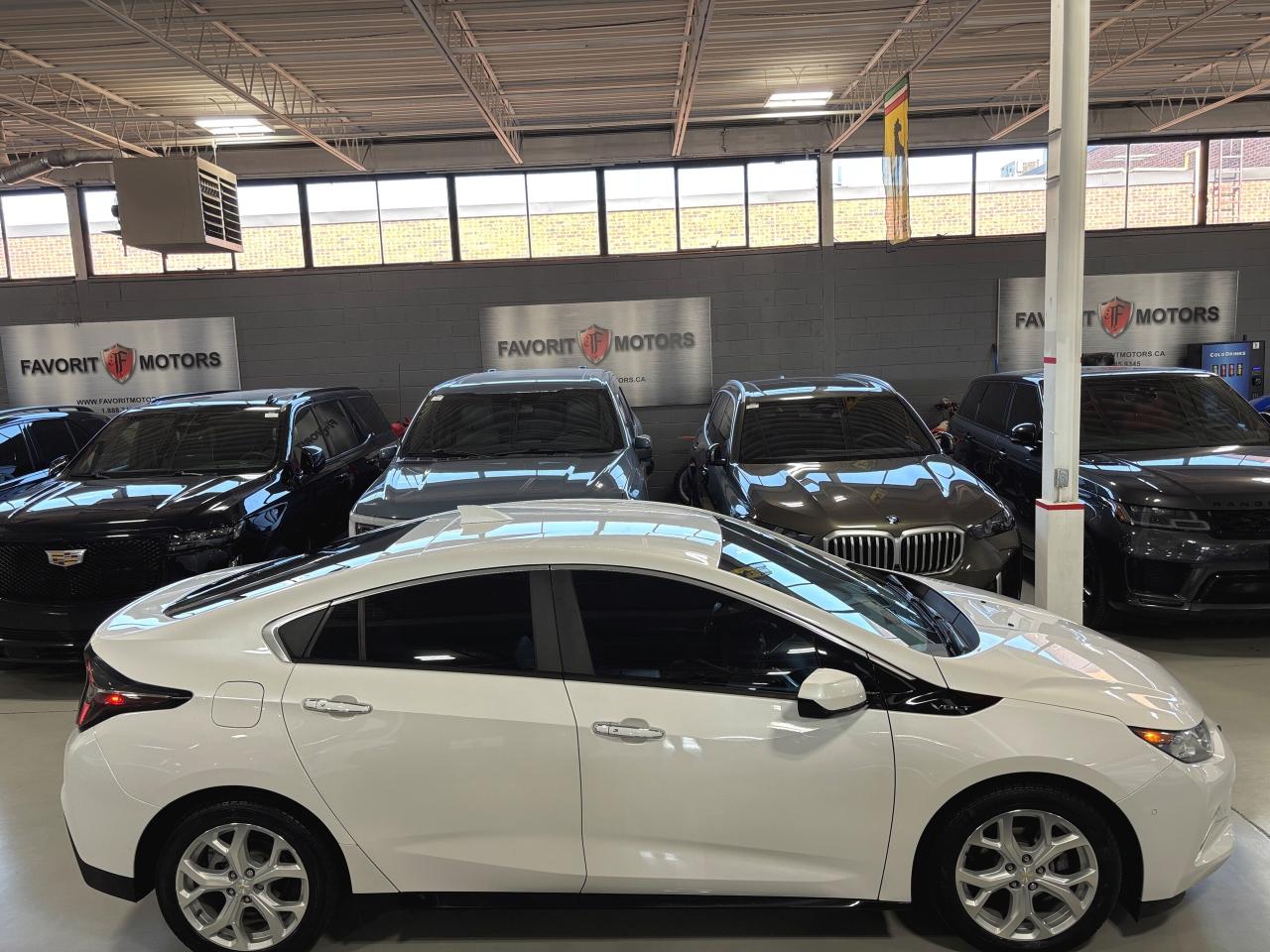 2018 Chevrolet Volt Premier|HATCHBACK|HYBRID|NAV|BOSE|LEATHER|SAFETECH - Photo #3