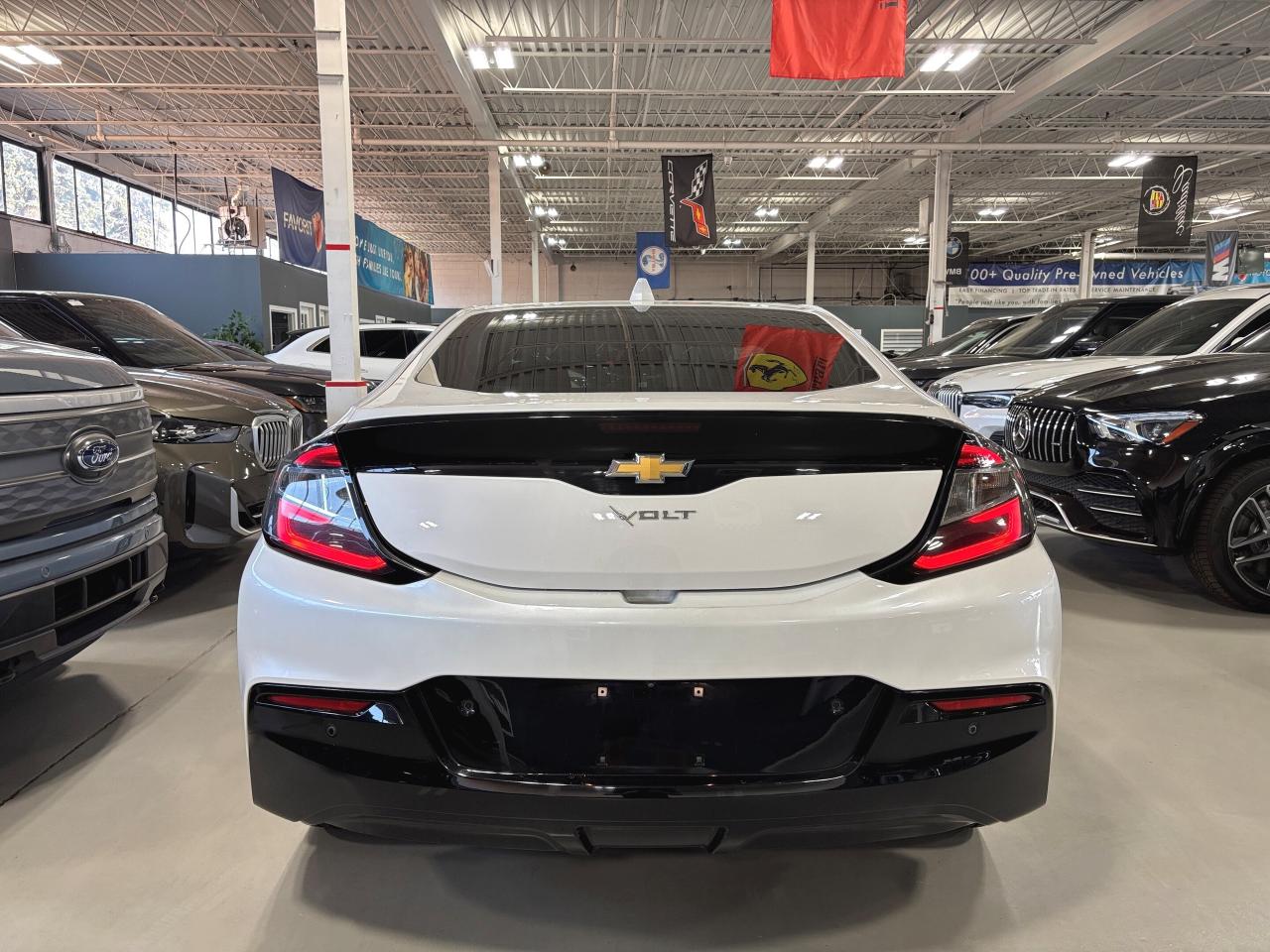2018 Chevrolet Volt Premier|HATCHBACK|HYBRID|NAV|BOSE|LEATHER|SAFETECH - Photo #5