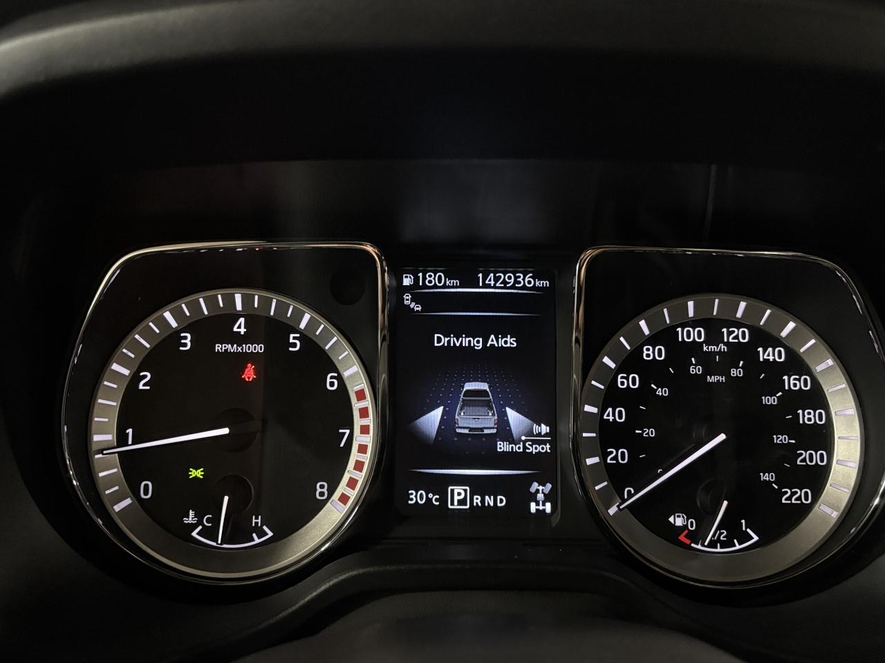 2018 Nissan Titan SV Midnight Edition|V8|4X4|CREW|NAV|HEATEDSEATS|++ - Photo #20
