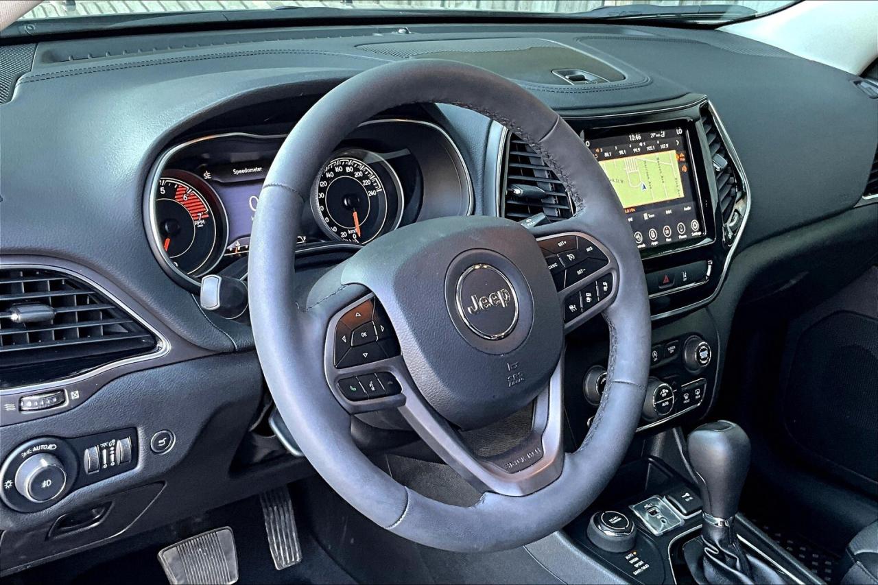 2022 Jeep Cherokee Limited Elite | Panoroof | Alpine | Tow Pkg | 4X4 Photo