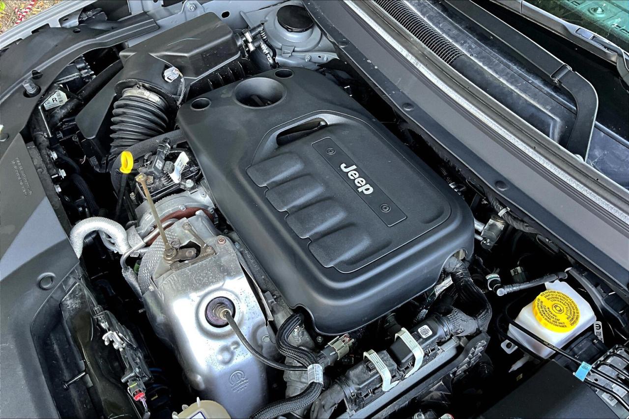 2022 Jeep Cherokee Limited Elite | Panoroof | Alpine | Tow Pkg | 4X4 Photo