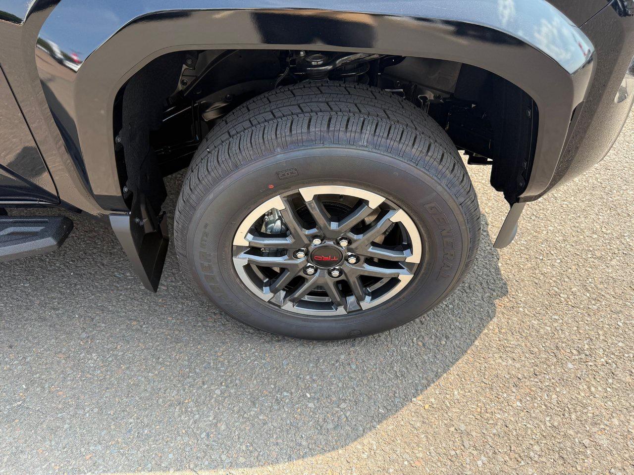 2025 Toyota Tacoma TRD SPORT PREMIUM Photo3