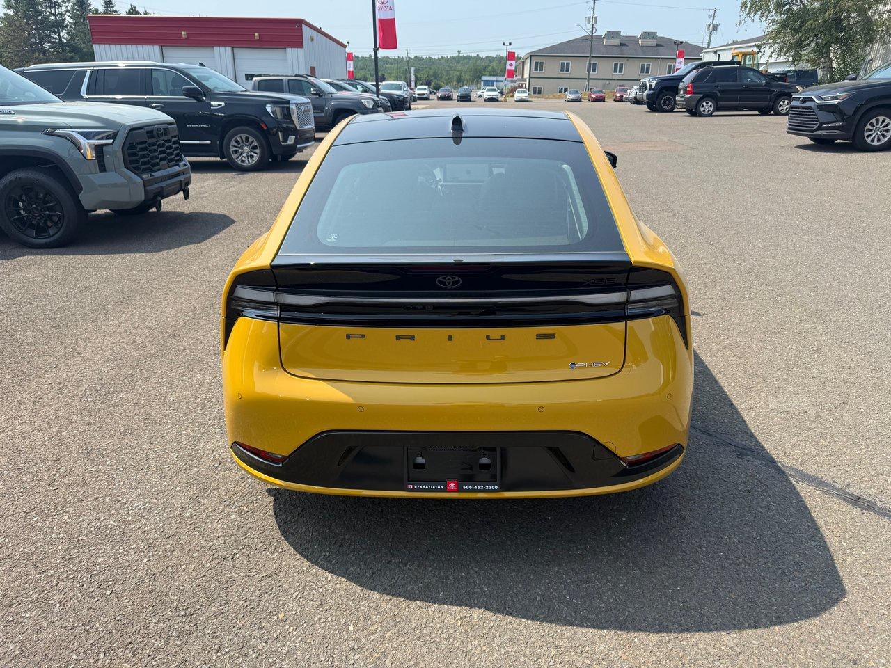 2025 Toyota Prius Plug-In Hybrid XSE Premium Photo