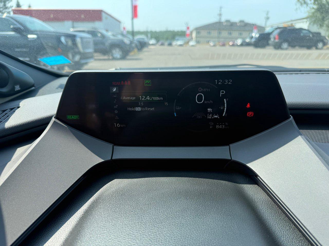 2025 Toyota Prius Plug-In Hybrid XSE Premium Photo