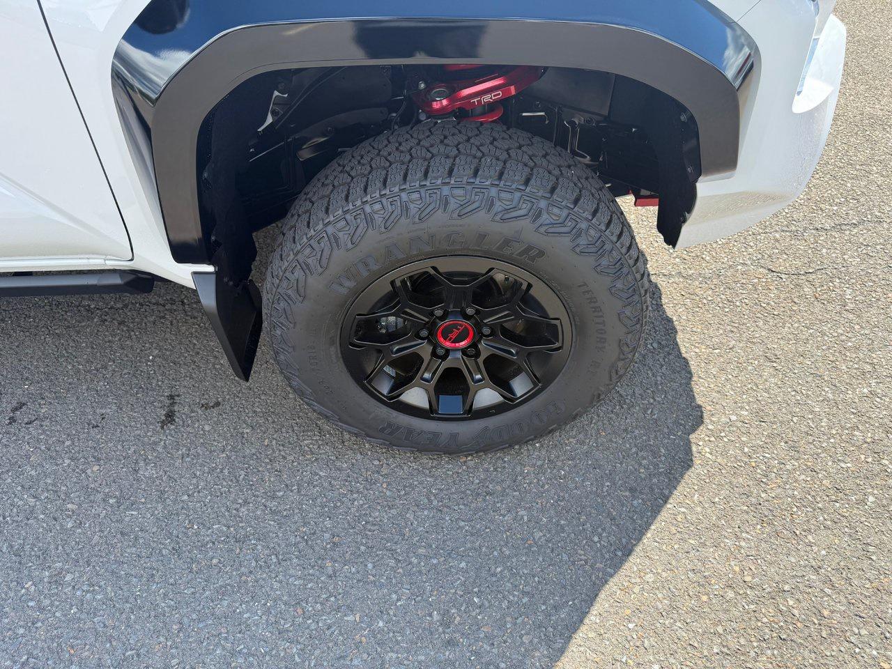 2025 Toyota Tacoma HYBRID TRD Pro Photo3