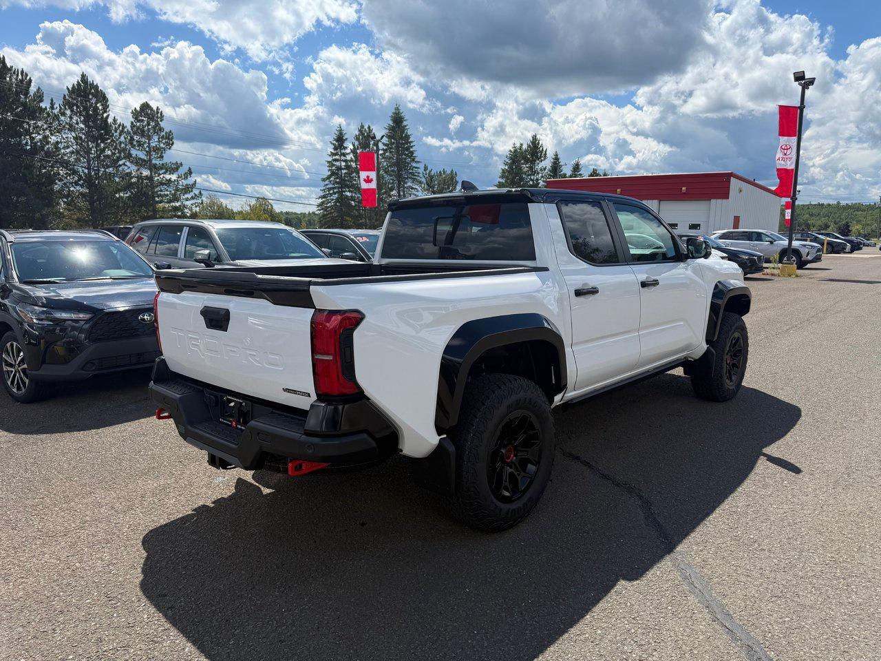 2025 Toyota Tacoma HYBRID TRD Pro Photo