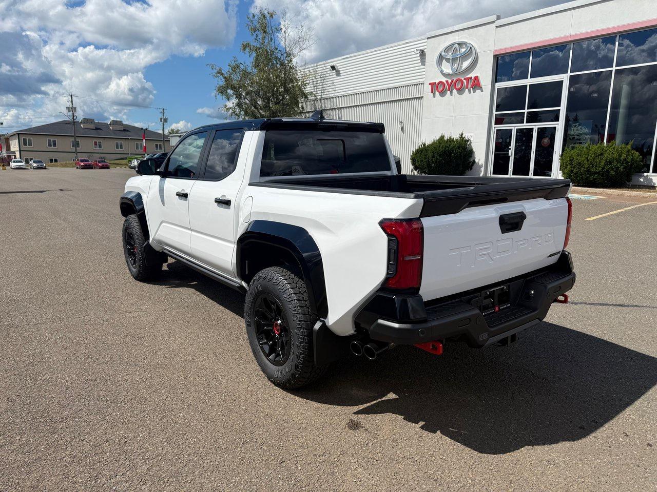 2025 Toyota Tacoma HYBRID TRD Pro Photo