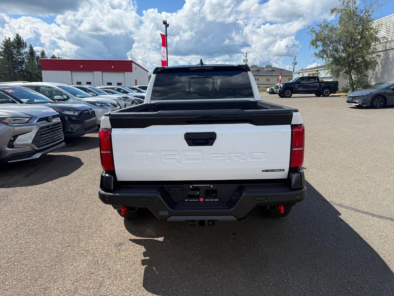 2025 Toyota Tacoma HYBRID TRD Pro Photo