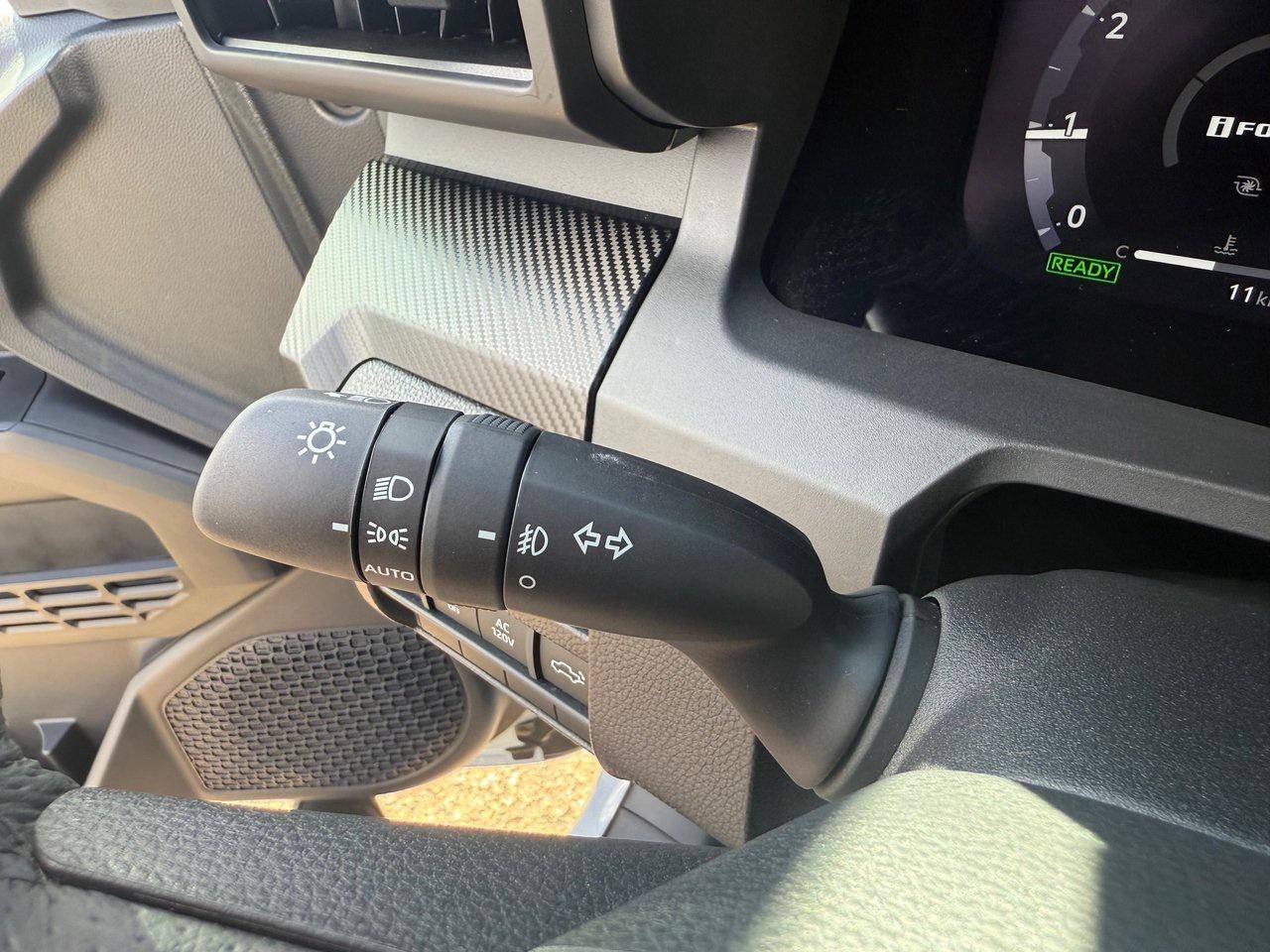 2025 Toyota Tacoma HYBRID TRD Pro Photo