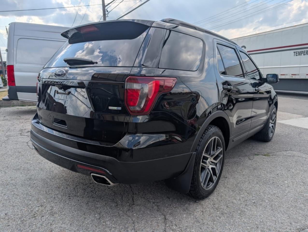 2017 Ford Explorer SPORT *7 SEASTS * PANROOF* FRONTCAM* - Photo #4