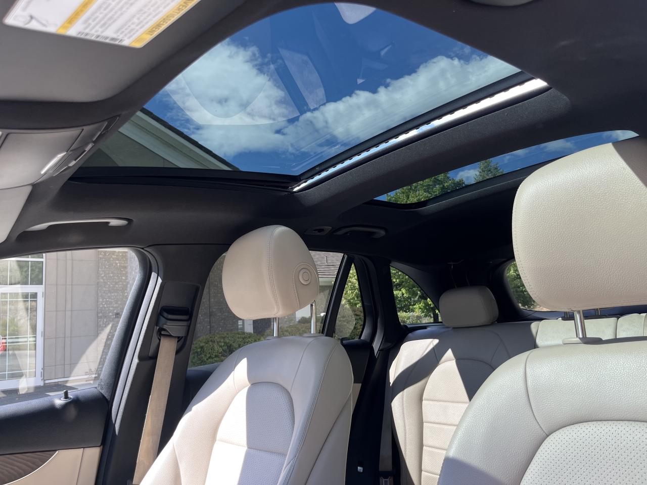 2016 Mercedes-Benz GLC-Class GLC300 4MATIC - Photo #17