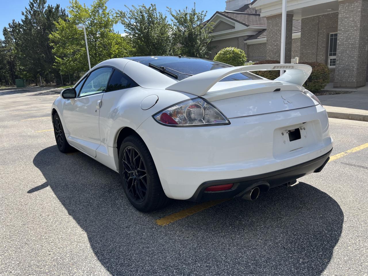 2011 Mitsubishi Eclipse GT - Photo #3