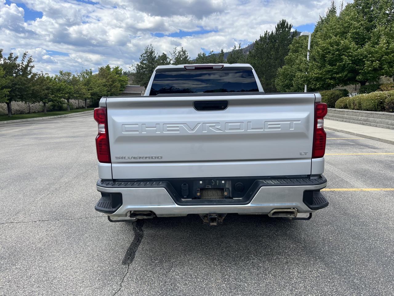 2020 Chevrolet Silverado 1500 LT DOUBLE CAB 4WD Photo3