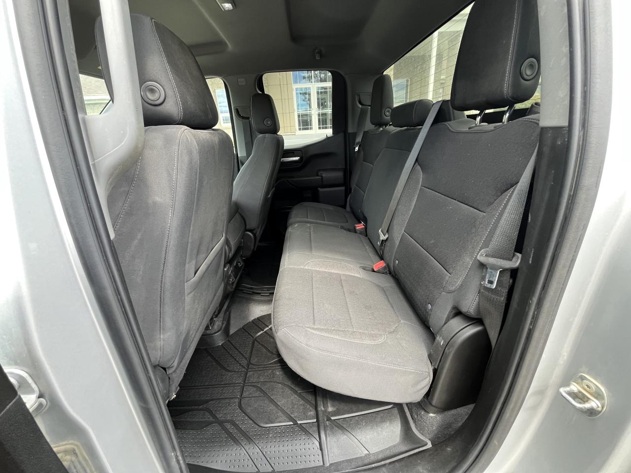2020 Chevrolet Silverado 1500 LT DOUBLE CAB 4WD - Photo #10
