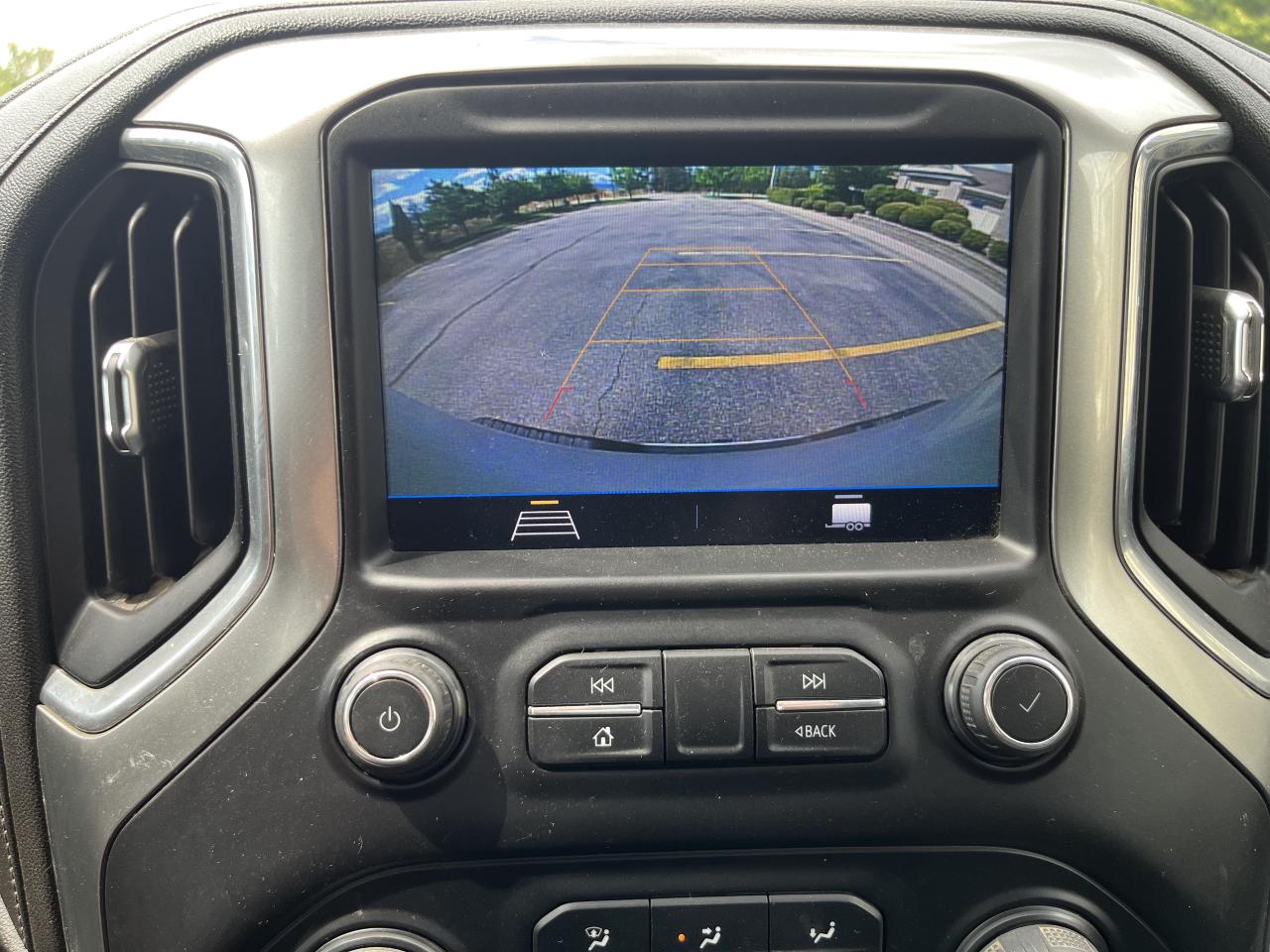 2020 Chevrolet Silverado 1500 LT DOUBLE CAB 4WD - Photo #14