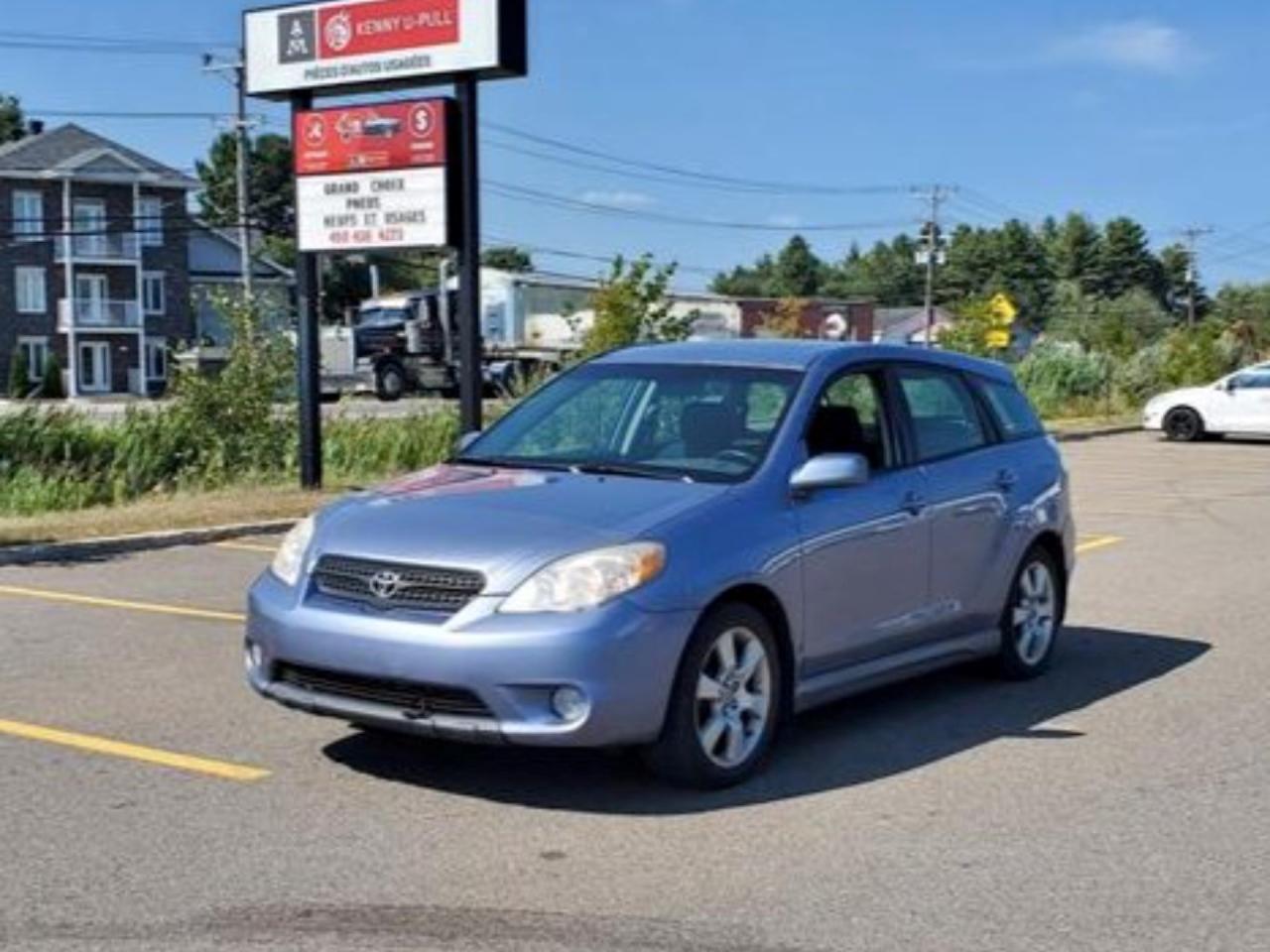 Used 2007 Toyota Matrix XR MANUAL for sale in Sainte Sophie, QC