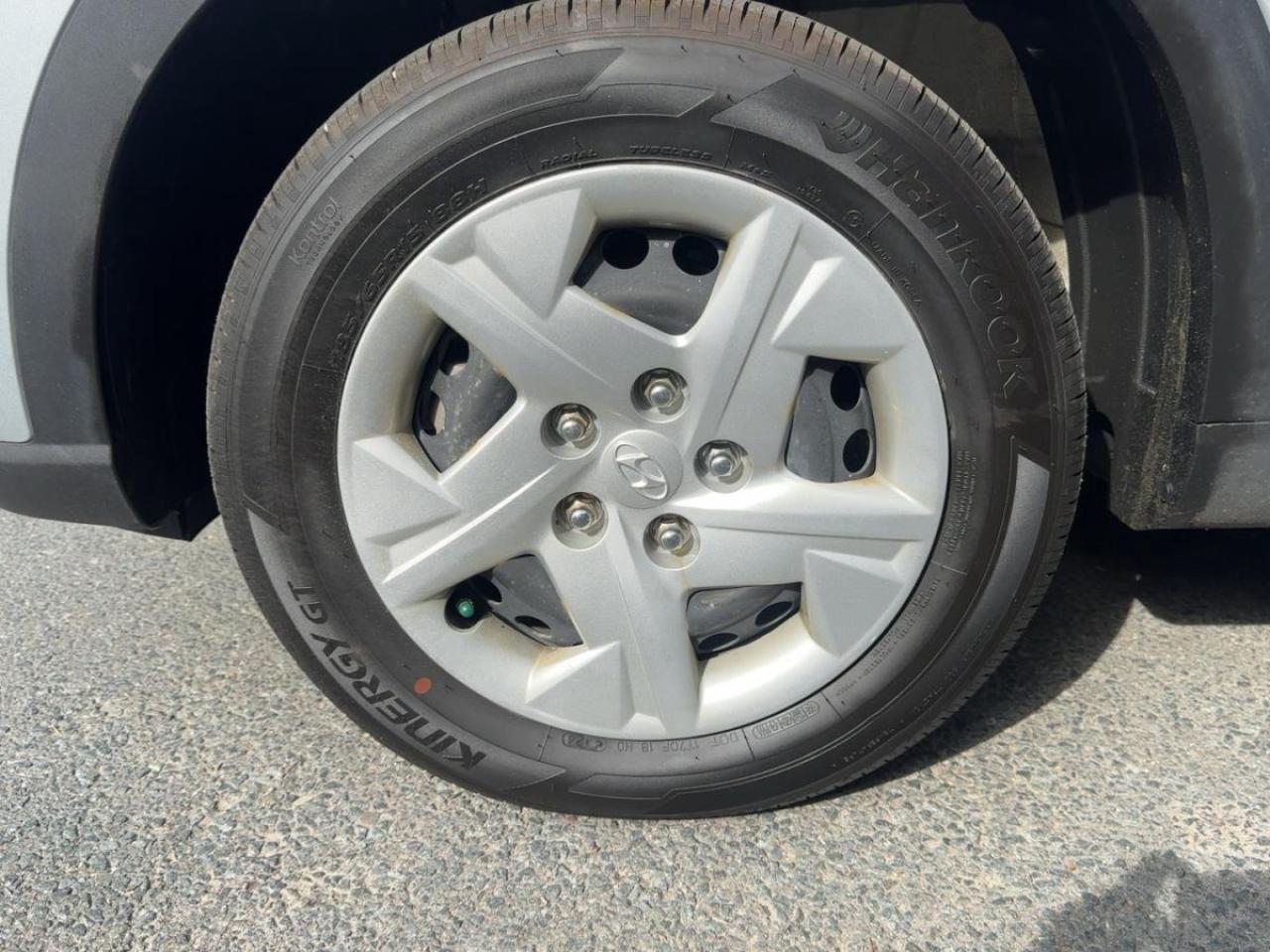 12856589