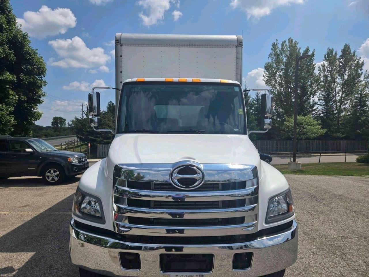 2020 Hino 338 Air Brake Auto Photo2