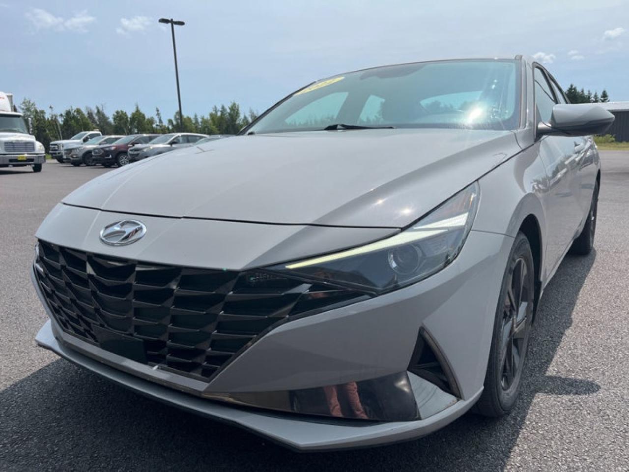 Used 2022 Hyundai Elantra Hybrid Ultimate| Leather | Sunroof | Bose | Adaptive Cruise | Heated Wheel + Seats | and More ! for sale in Guelph, ON