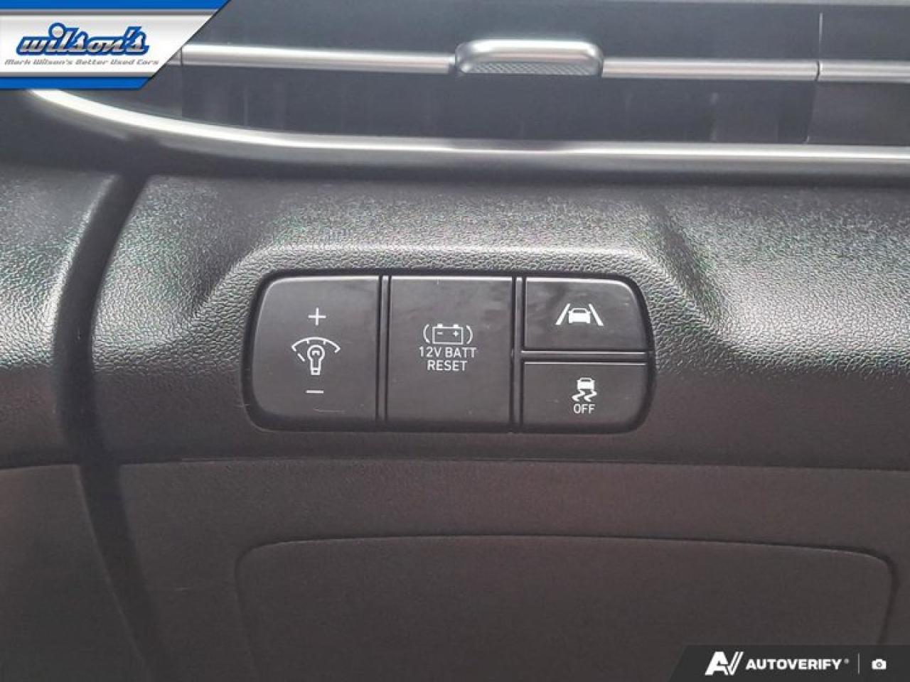 2022 Hyundai Elantra Hybrid Ultimate | Leather | Sunroof | Bose | Adaptive Cruise | Heated Wheel + Seats | New Tires | Photo