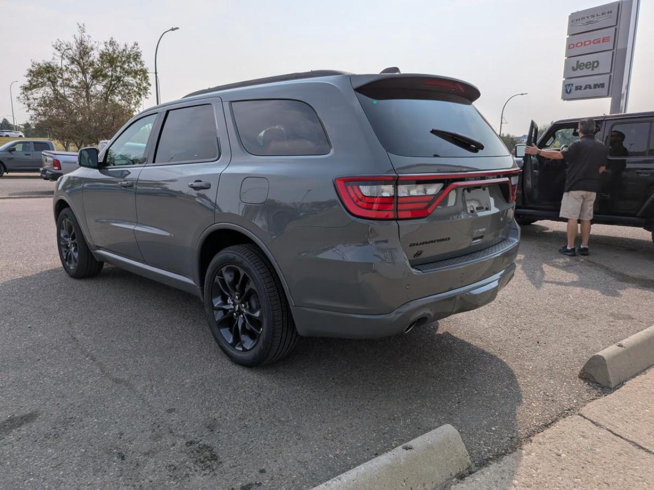 2026 Dodge Durango GT PLUS AWD Photo4