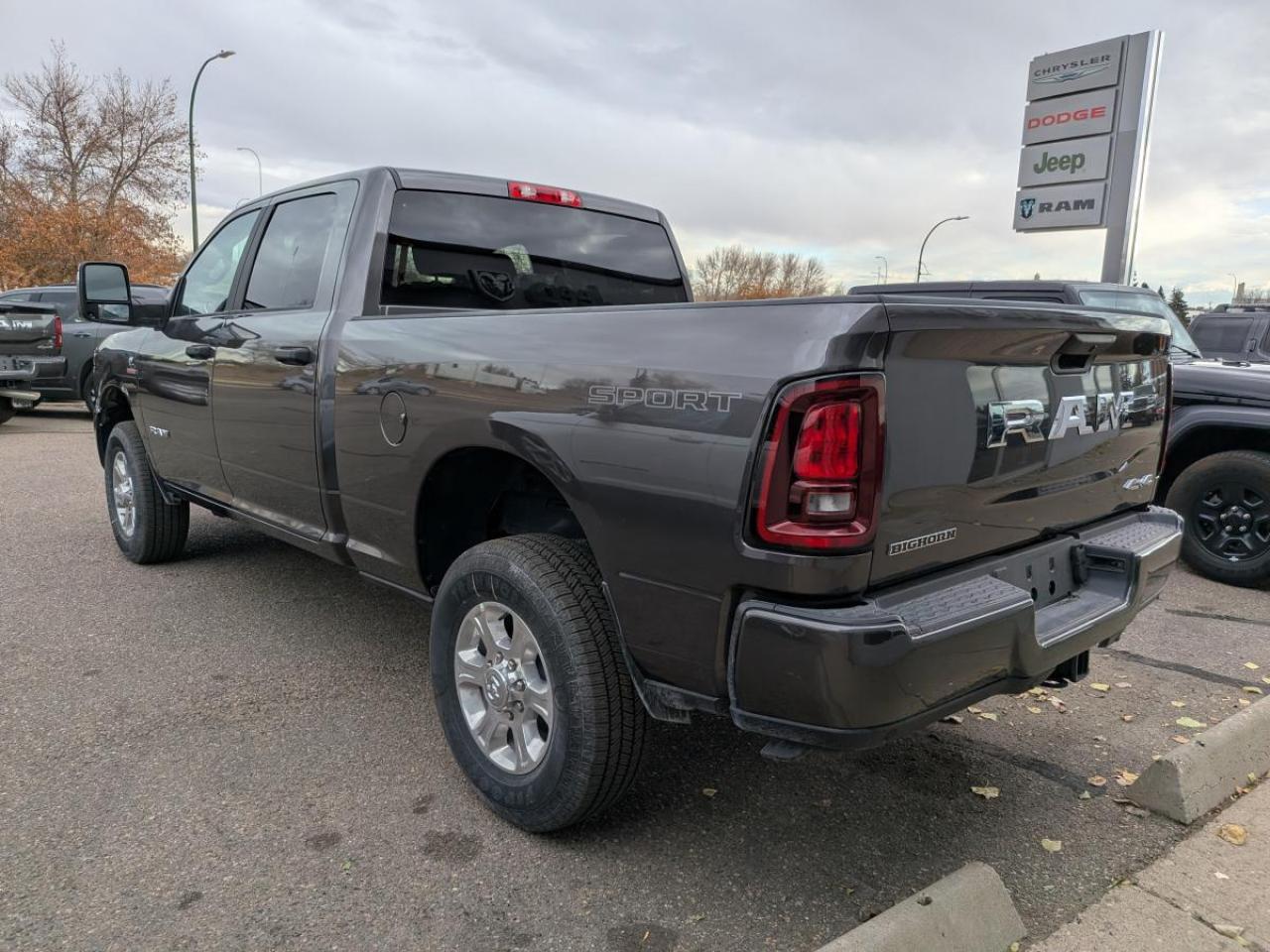 2026 RAM 2500 Big Horn 4x4 Crew Cab 6'4" Box Photo4