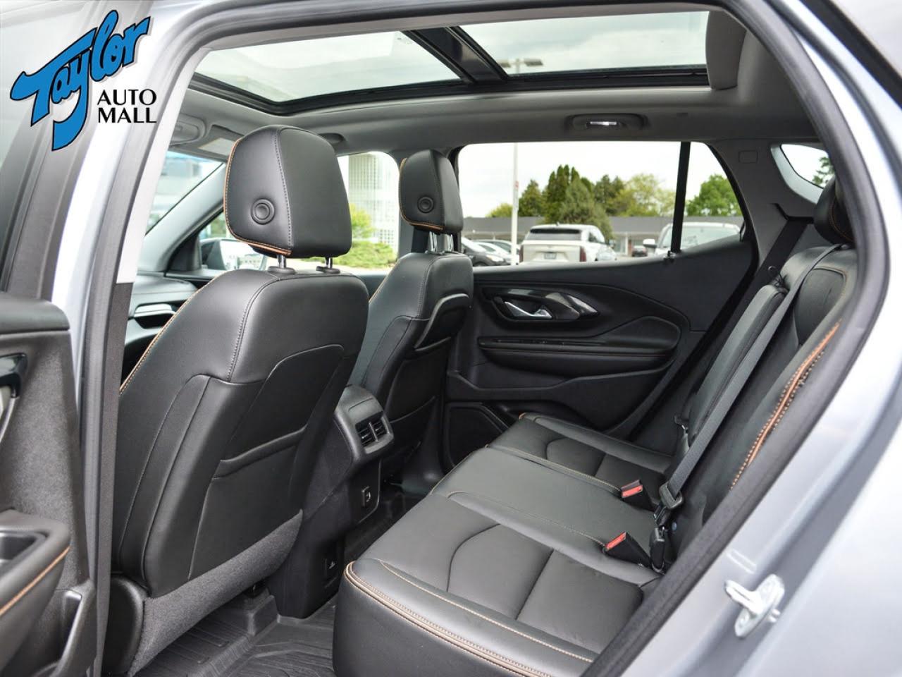 2023 GMC Terrain AT4 Photo