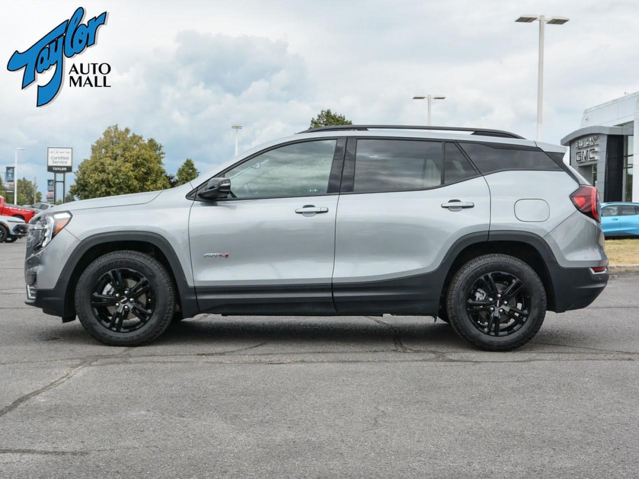 2023 GMC Terrain AT4 Photo2