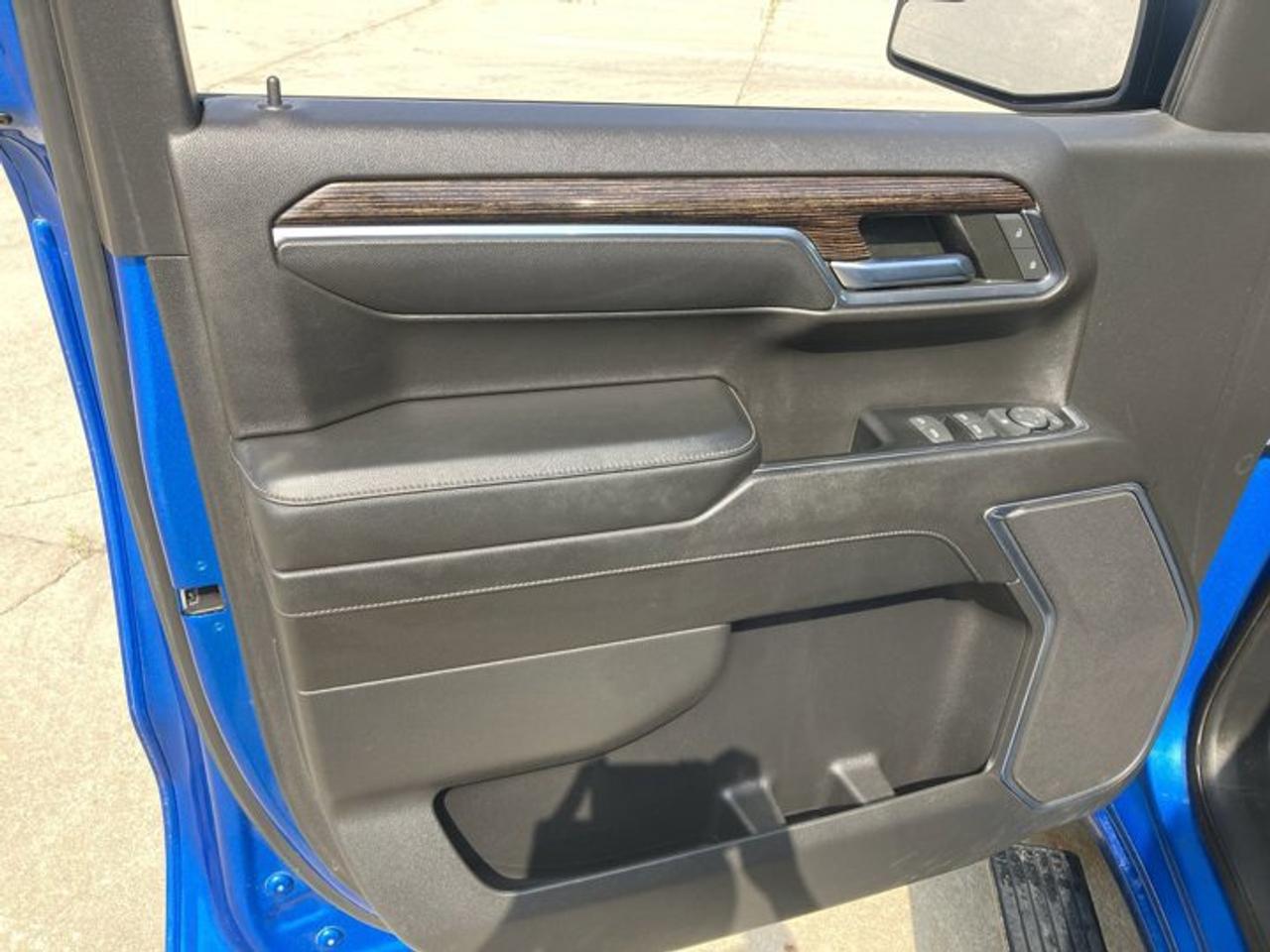 2022 GMC Sierra 1500 Elevation 4wd Crew Cab Short Box Photo