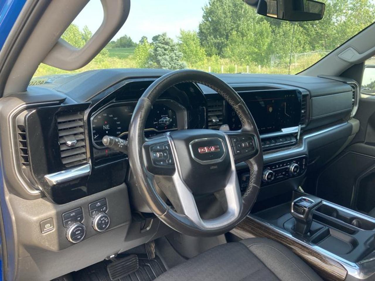 2022 GMC Sierra 1500 Elevation 4wd Crew Cab Short Box Photo